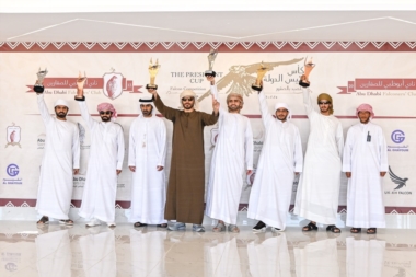 «البخت» و«رولكس» و«إس 73» تتصدر كأس رئيس الدولة للصيد بالصقور